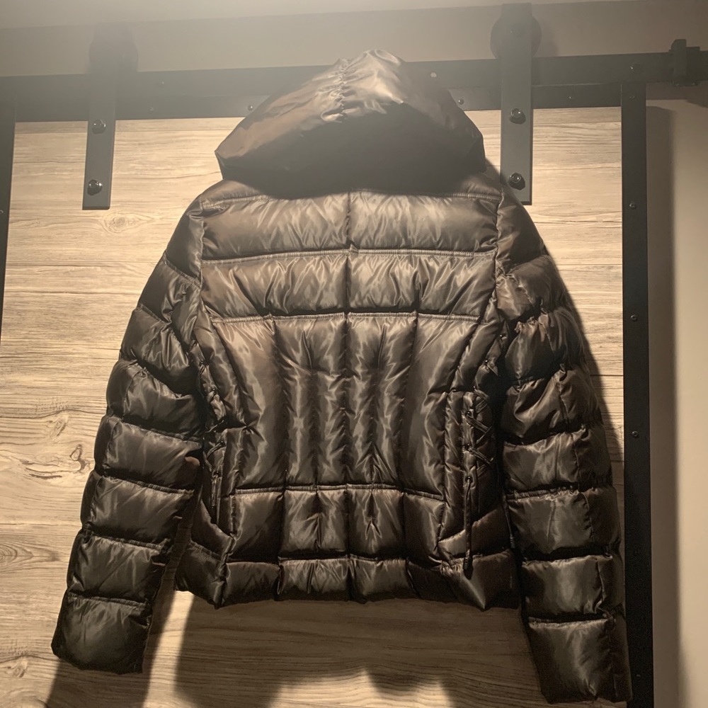 Dawn Levy brown coat